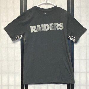 Hands High NFL Raiders Glitter Underarm Graphic M Short Sleeve Grey Tee Shirt